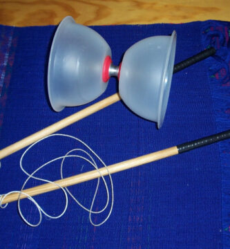 Diabolo casero de eje ancho